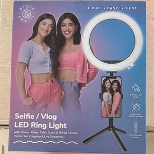 Dixie & Charli Selfie Vlog LED Ring Light